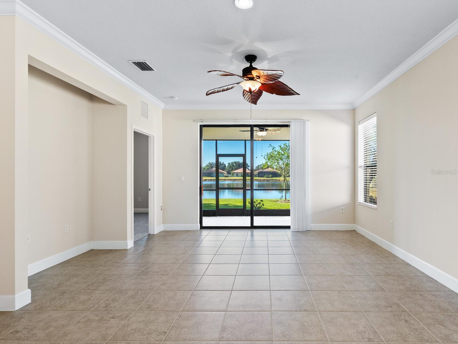 VENETIAN FALLS PH 3 - Residential