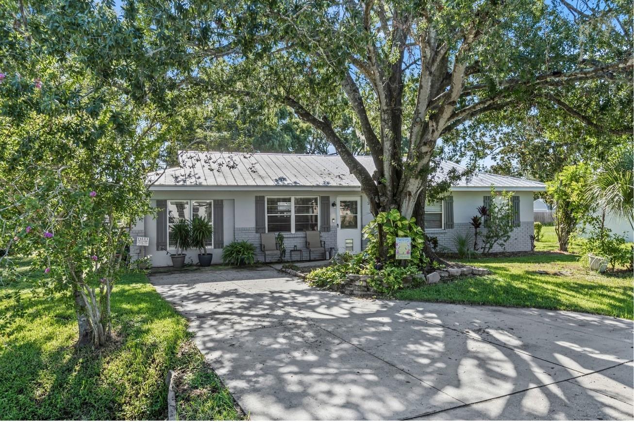 Feel right at home in this beautiful 3 bedroom home located in a NO HOA community with a FULLY FENCED yard. Inside, the open layout flows with ease, while the generous .25 acre outdoor space is perfect for relaxing by the pool or entertaining, and offers ample space for your outdoor pursuits—from gardening to gear storage—without any HOA restrictions. A newer METAL ROOF and recently updated HVAC provides peace of mind and a solid foundation for personal touches. Conveniently located just a few miles from shopping, dining, and I-75, this home blends flexibility, comfort, and location in one package.