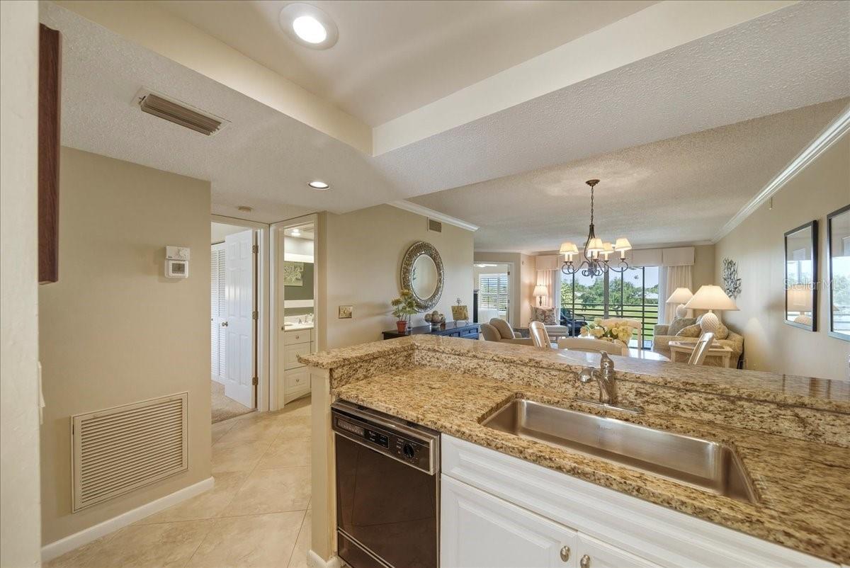 EIGHTH FAIRWAY - Residential