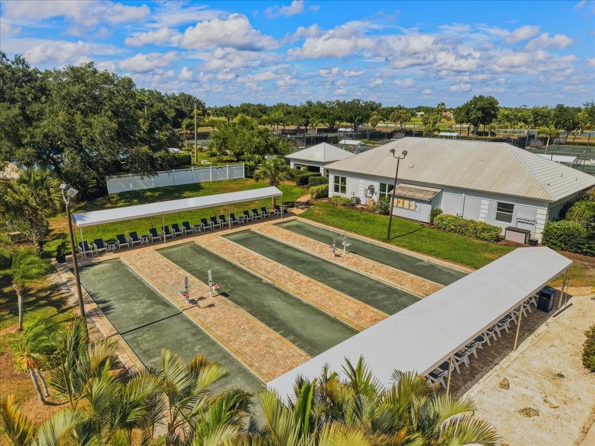 EIGHTH FAIRWAY - Residential