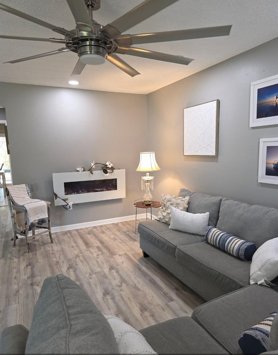 CEDAR HAMMOCK - Residential