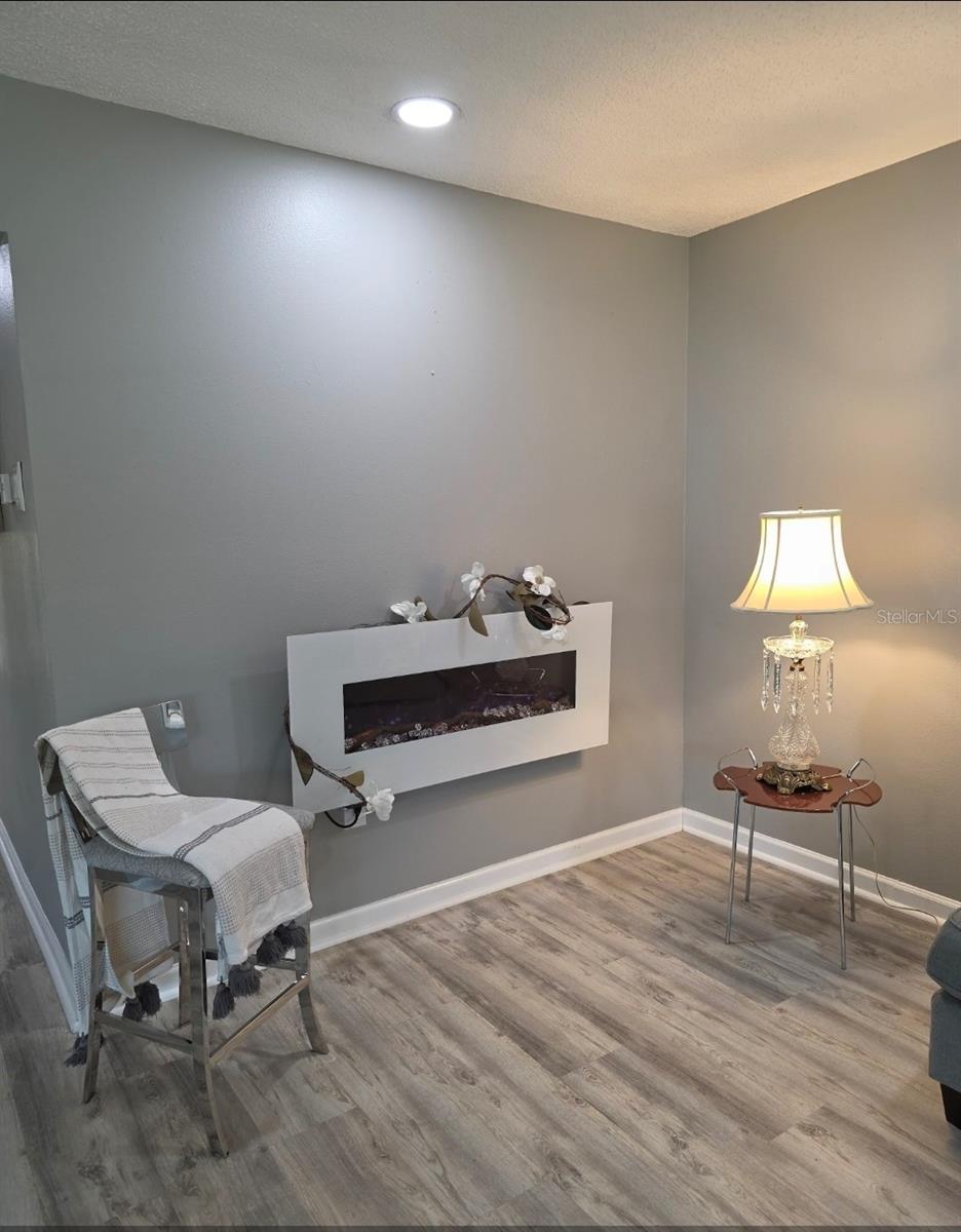 CEDAR HAMMOCK - Residential