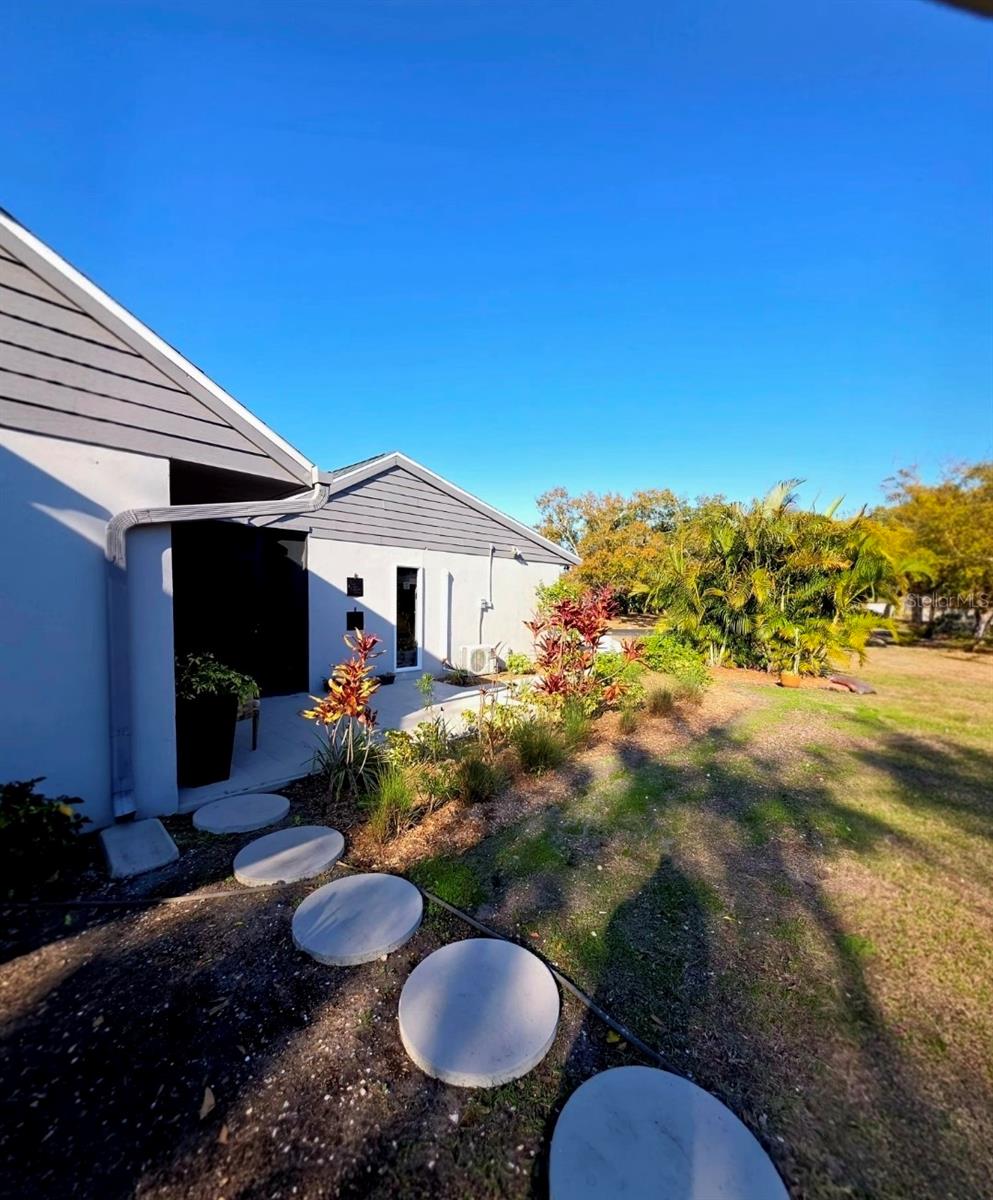 CEDAR HAMMOCK - Residential