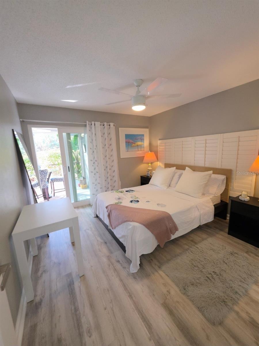 CEDAR HAMMOCK - Residential