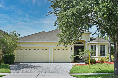 Photo of 5911 Winchester Isle Road, Orlando, FL 32829 (MLS # O6439655)