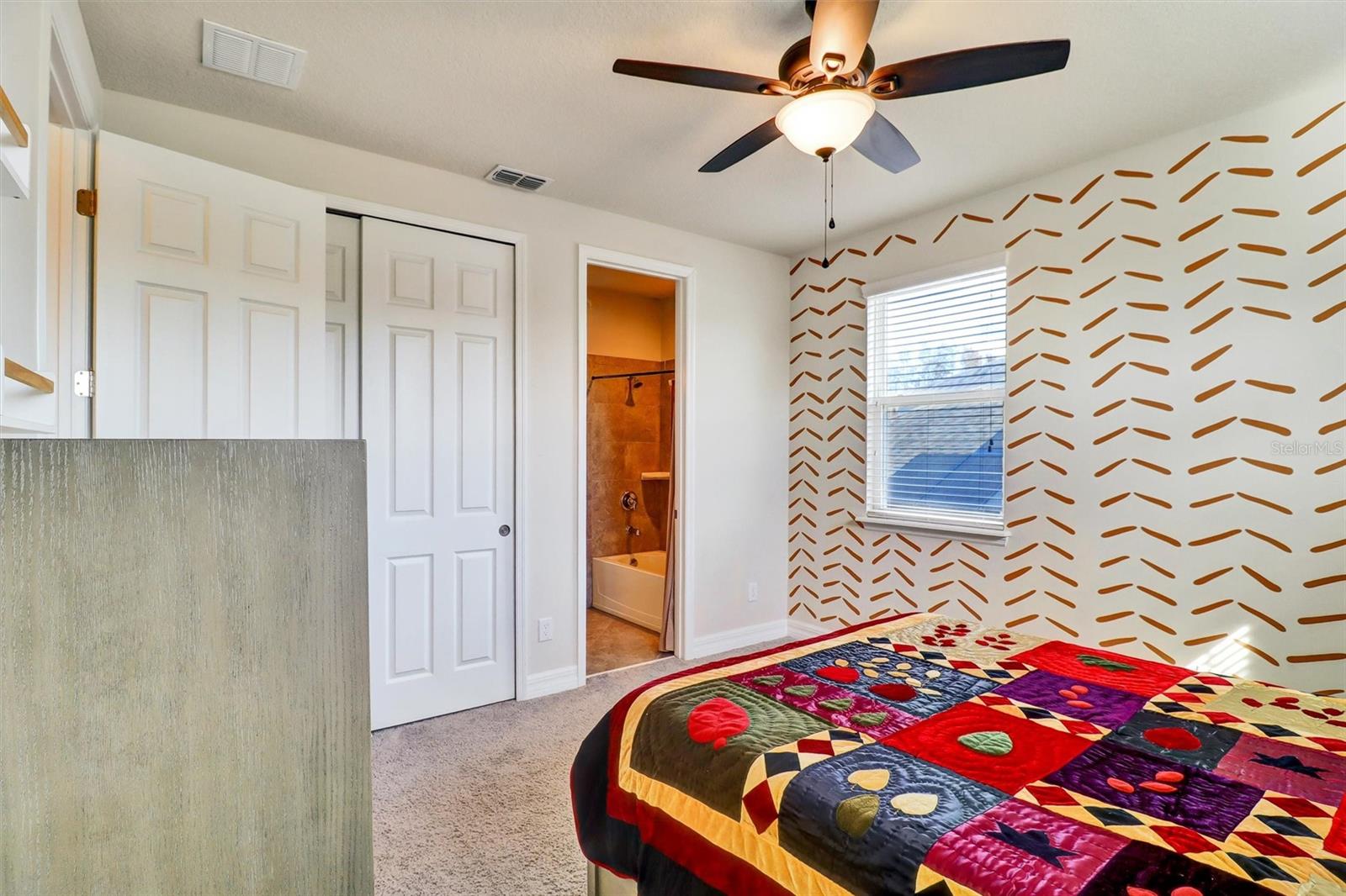 RANDAL PARK - PHASE 5 89/66 LOT 518 - Residential