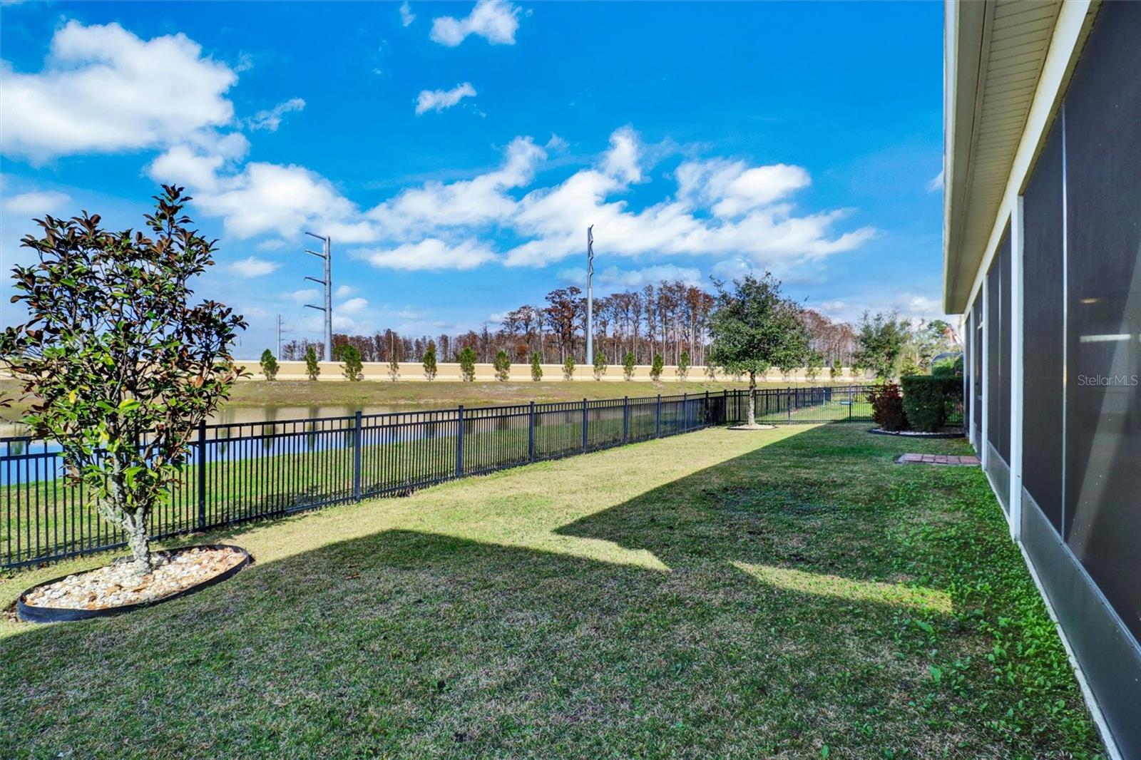 RANDAL PARK - PHASE 5 89/66 LOT 518 - Residential