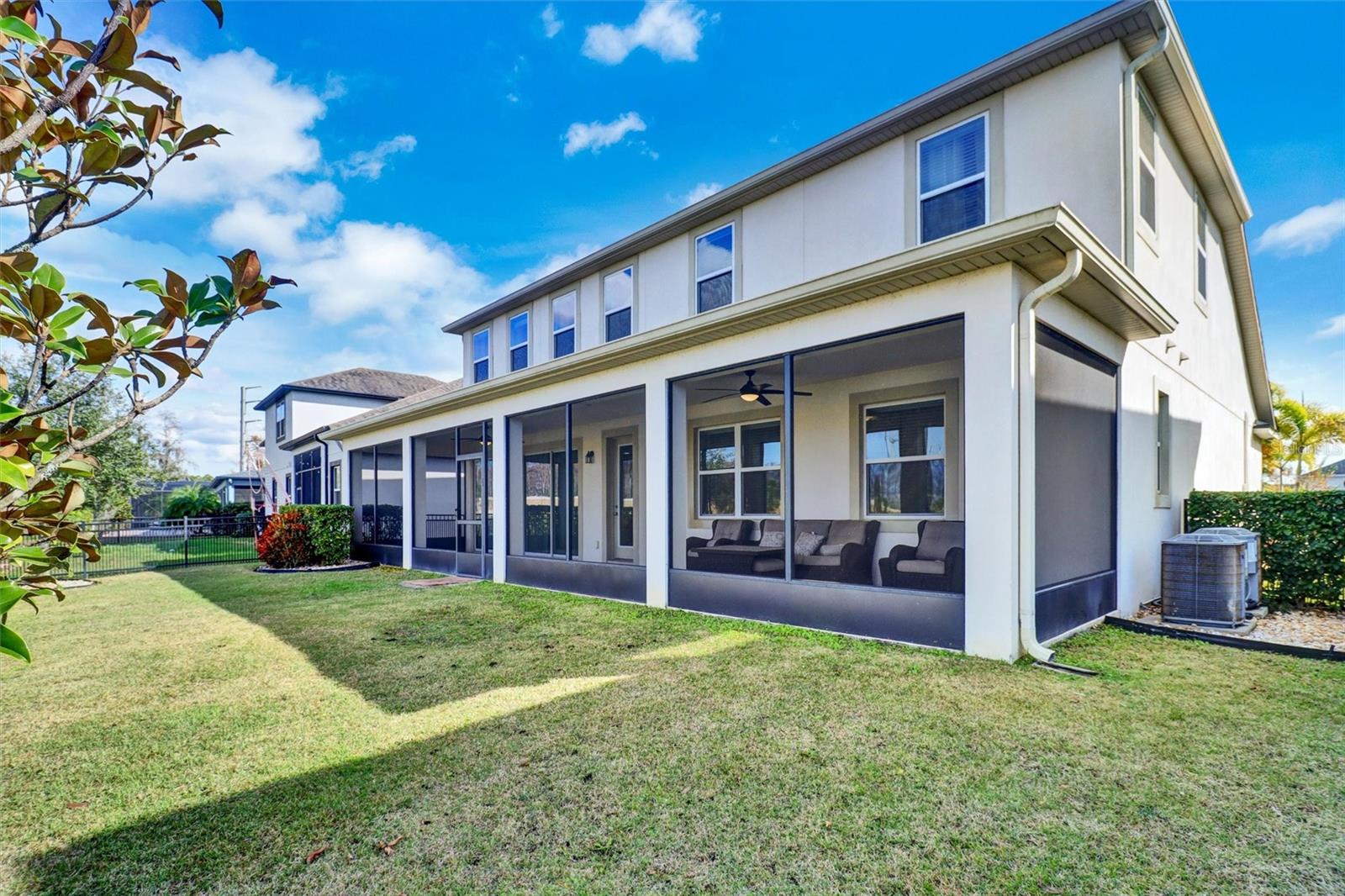 RANDAL PARK - PHASE 5 89/66 LOT 518 - Residential