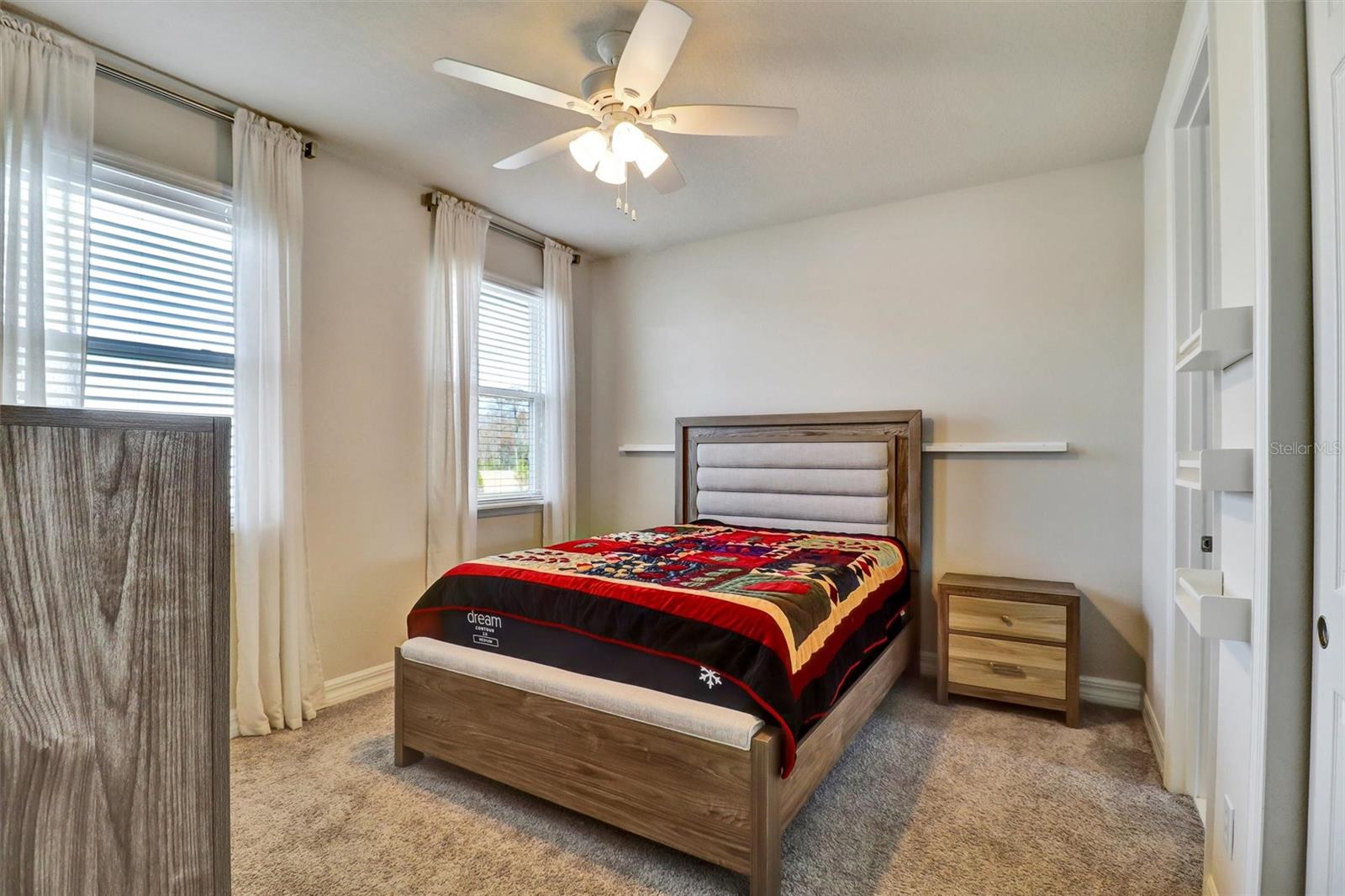 RANDAL PARK - PHASE 5 89/66 LOT 518 - Residential