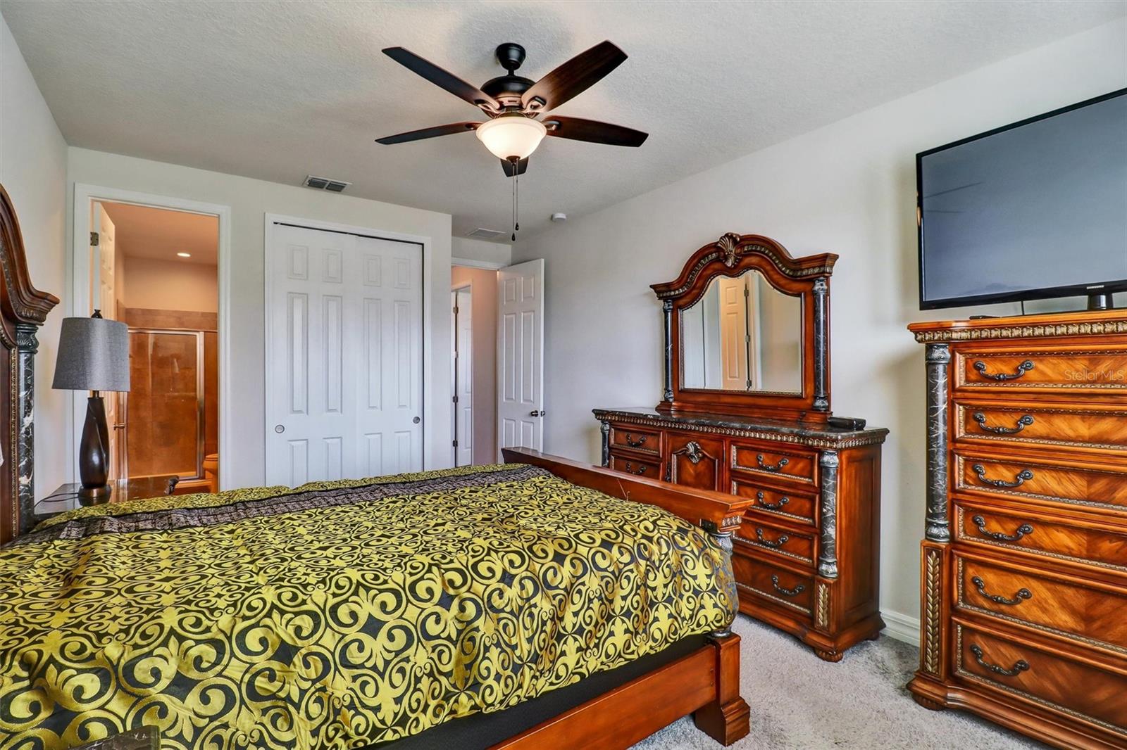 RANDAL PARK - PHASE 5 89/66 LOT 518 - Residential