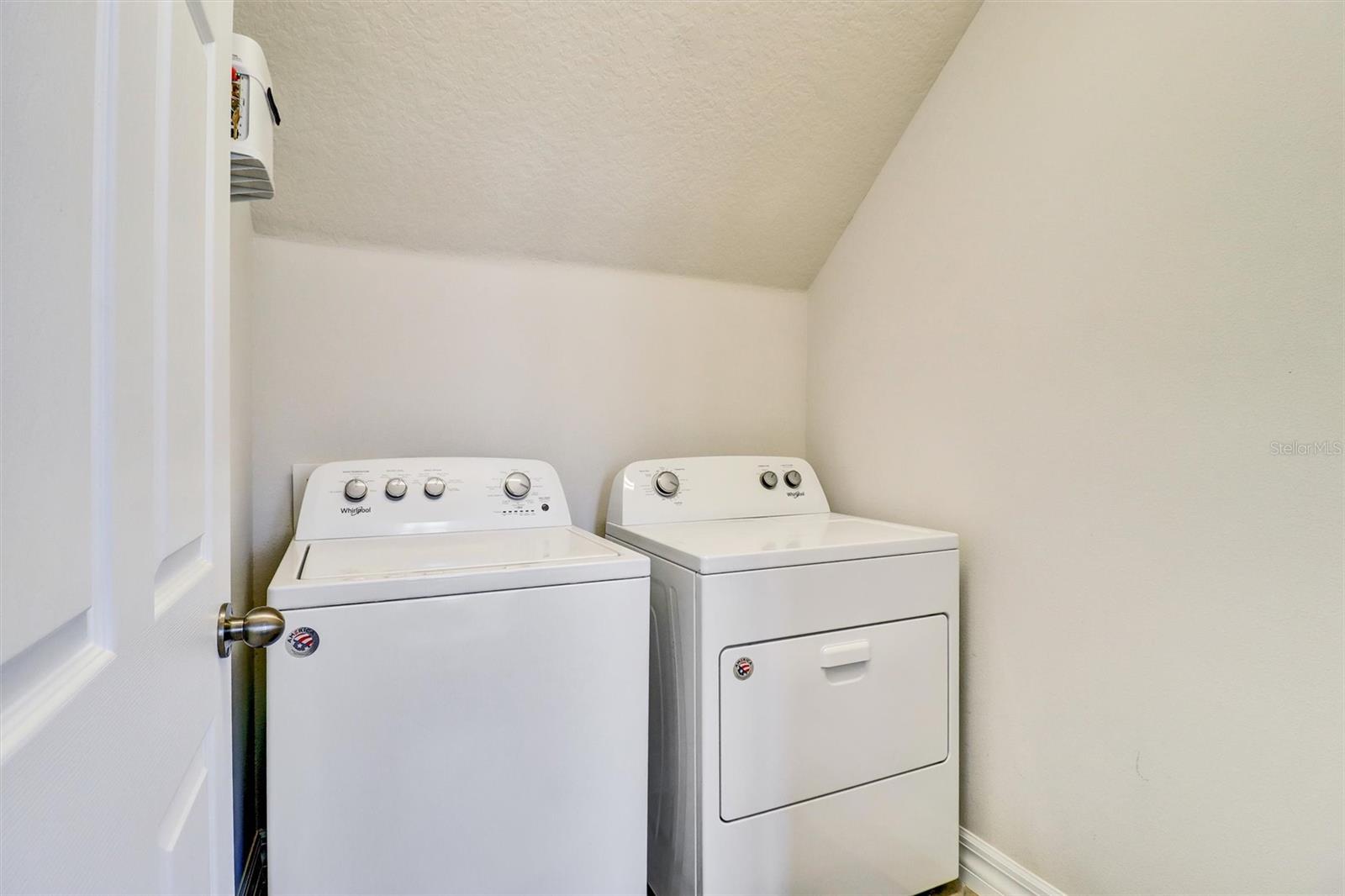 RANDAL PARK - PHASE 5 89/66 LOT 518 - Residential