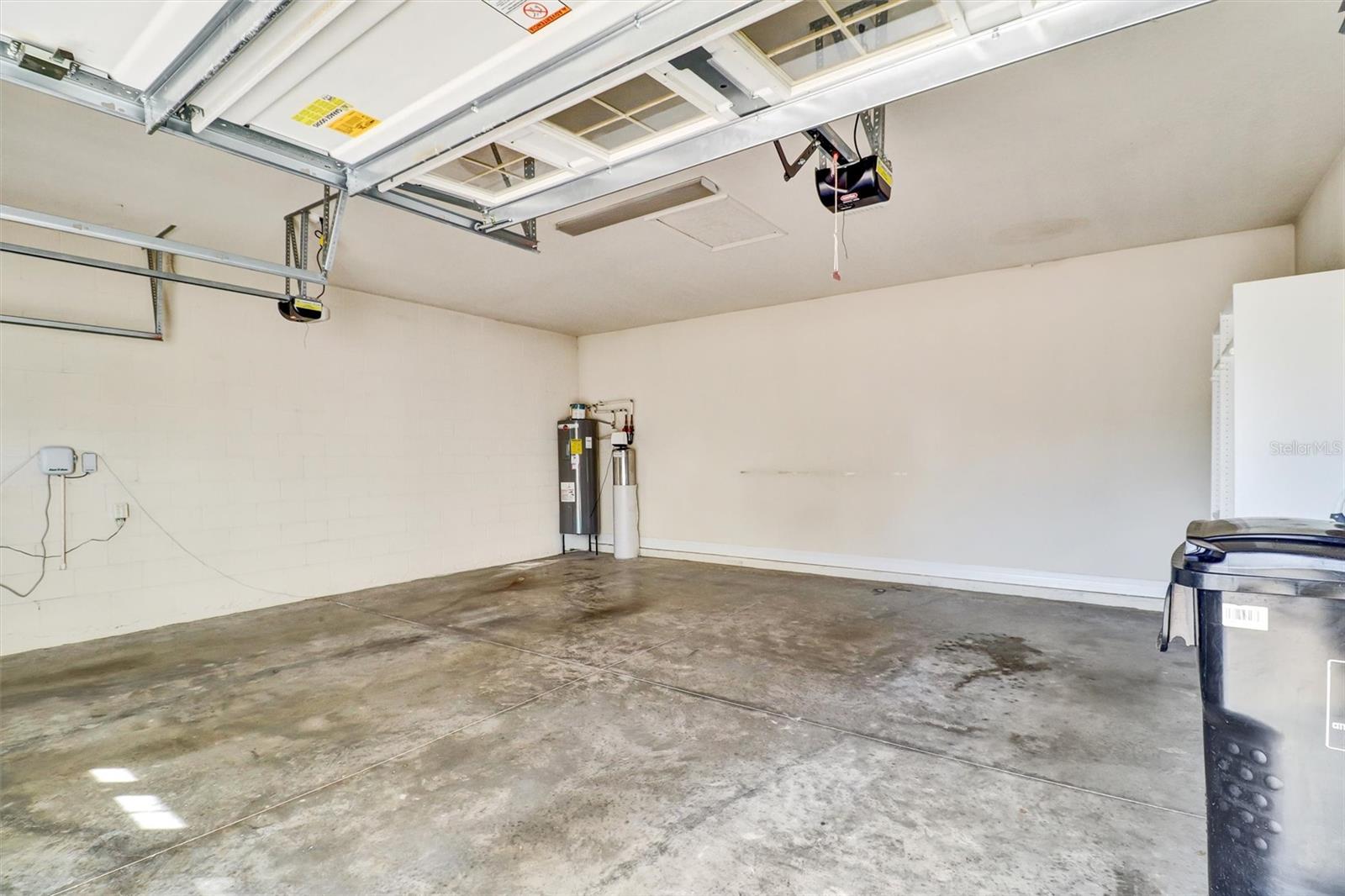 RANDAL PARK - PHASE 5 89/66 LOT 518 - Residential