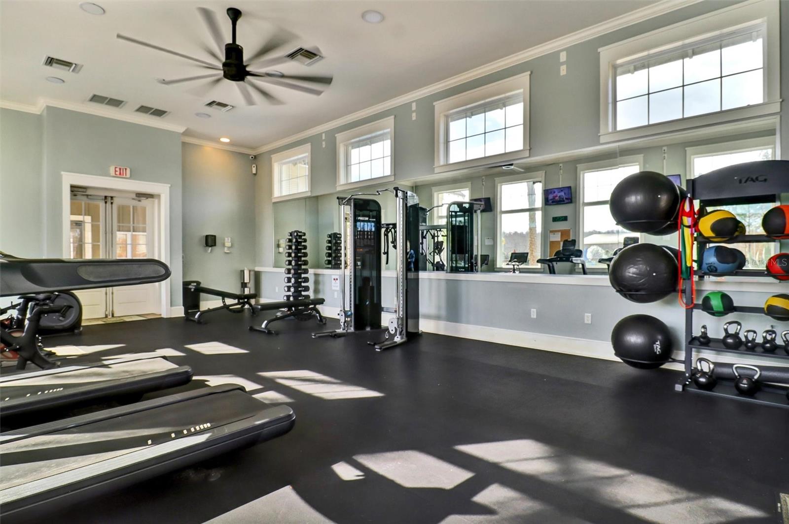 RANDAL PARK - PHASE 5 89/66 LOT 518 - Residential