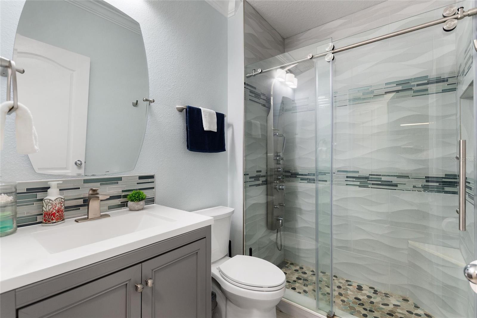 LAKE TRACY ESTATES - Residential