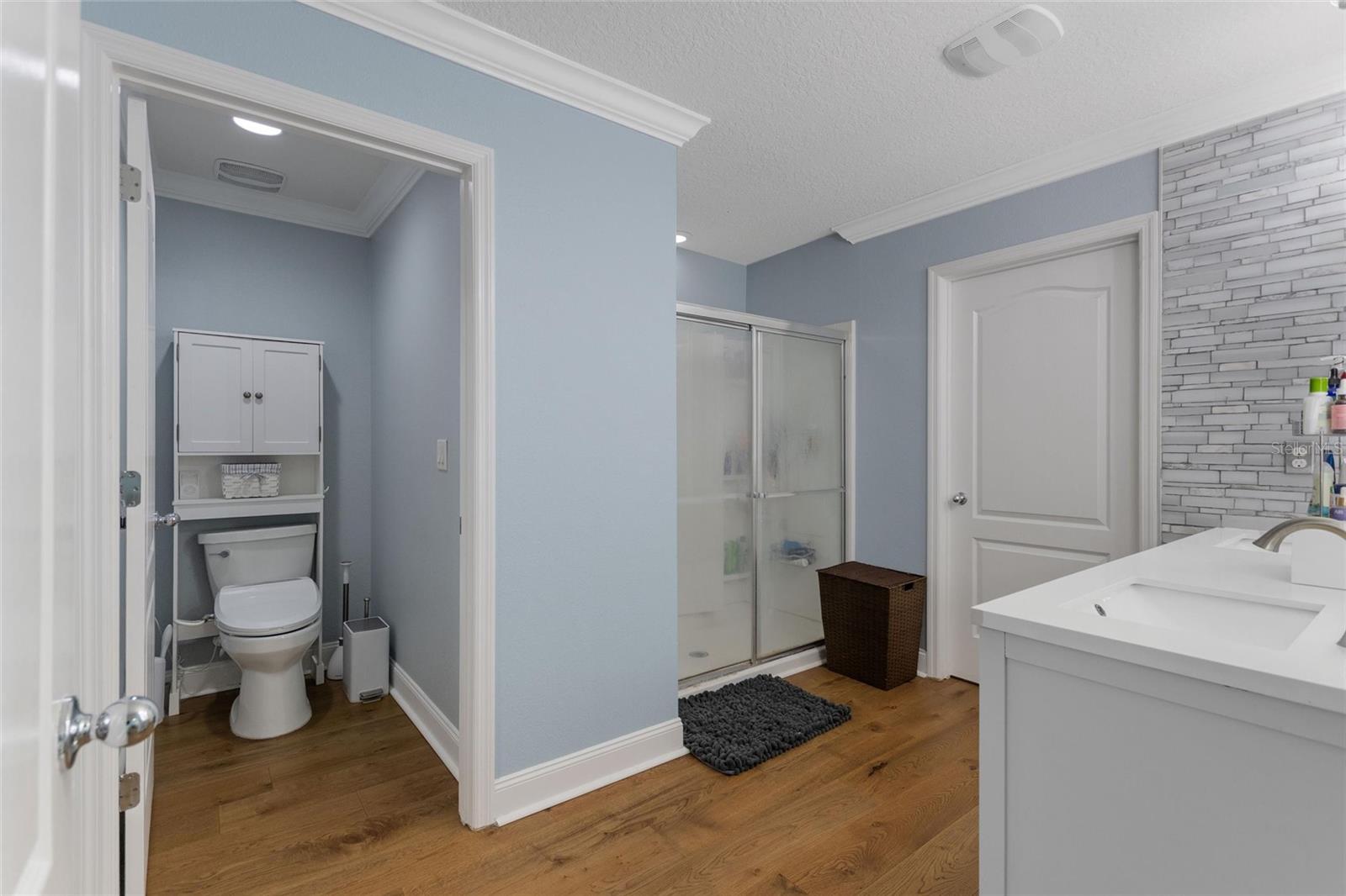 LAKE TRACY ESTATES - Residential