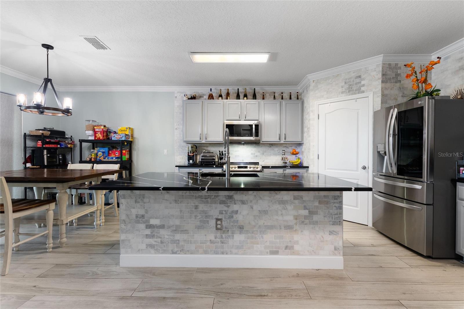 LAKE TRACY ESTATES - Residential