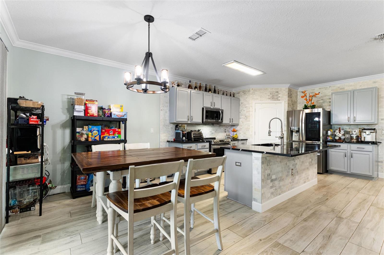 LAKE TRACY ESTATES - Residential