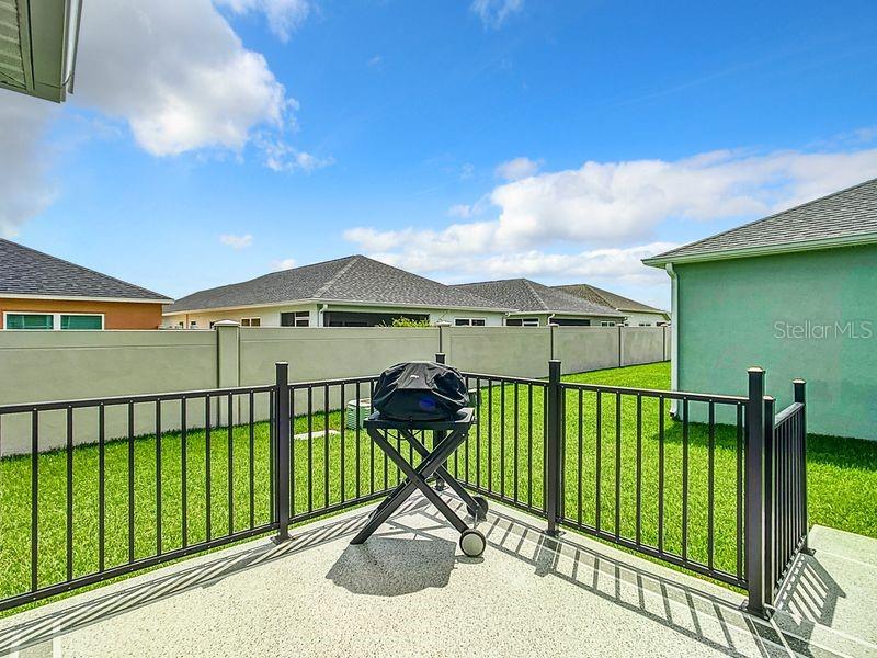 6633 HOLOVAK TERRACE
