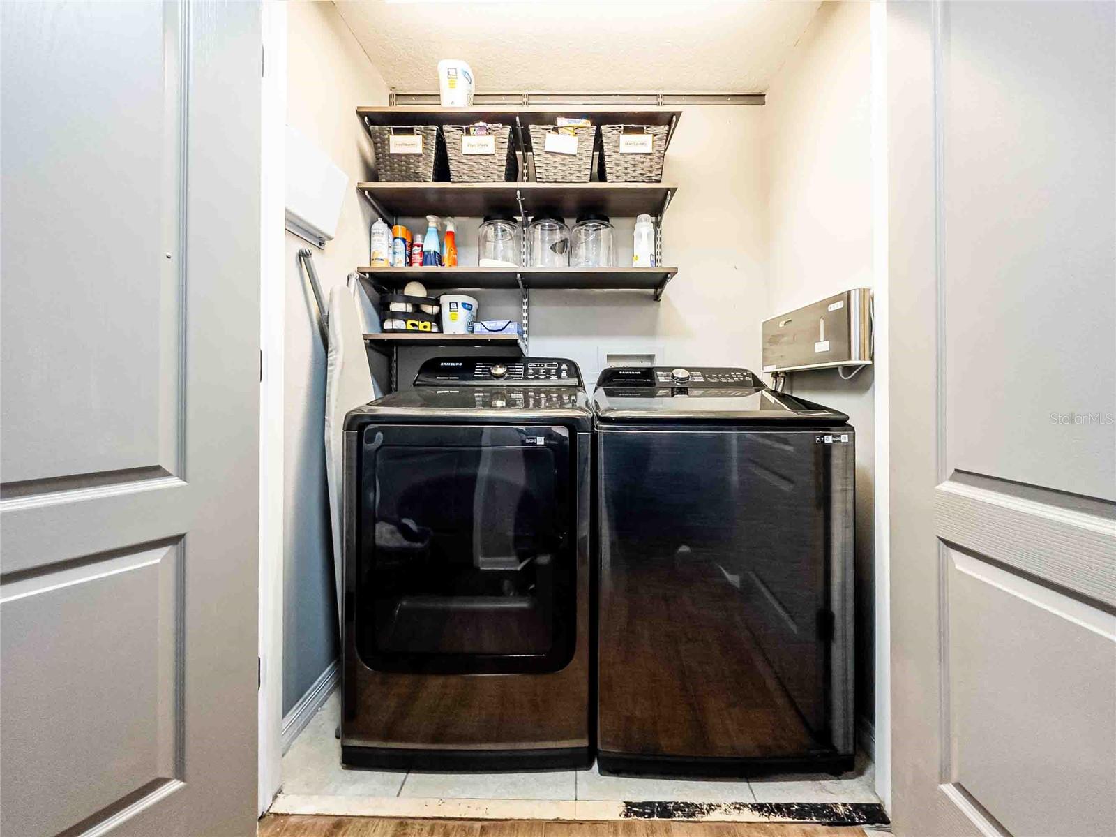 ARBOR GREEN TOWNHOMES REPLAT - Residential