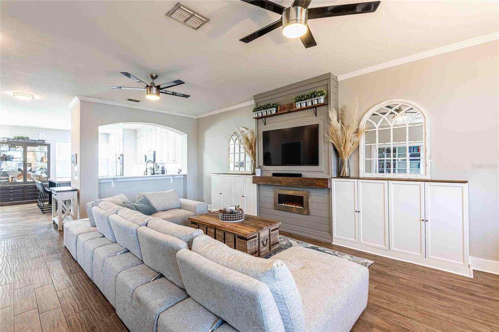 ARBOR GREEN TOWNHOMES REPLAT - Residential