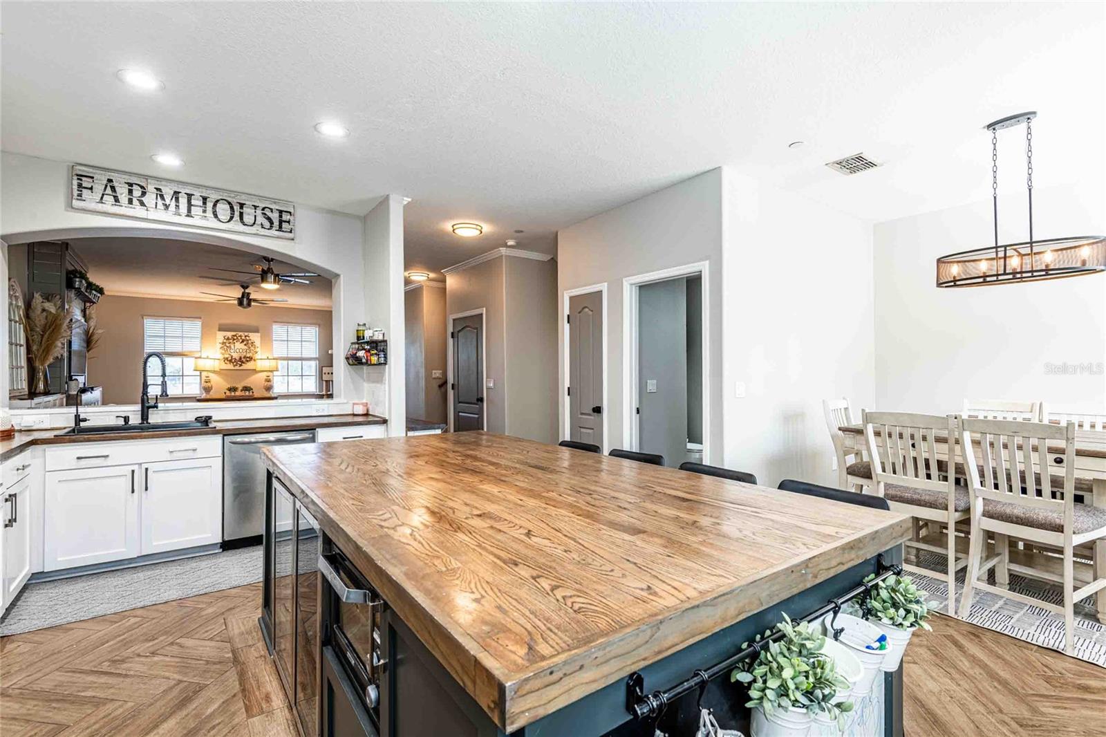 ARBOR GREEN TOWNHOMES REPLAT - Residential