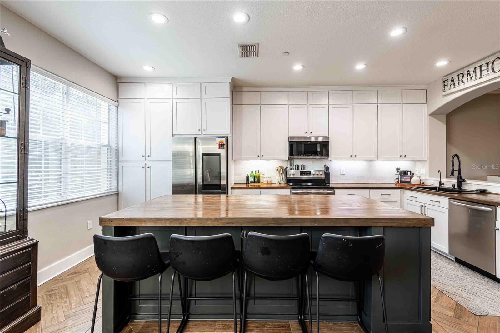 ARBOR GREEN TOWNHOMES REPLAT - Residential