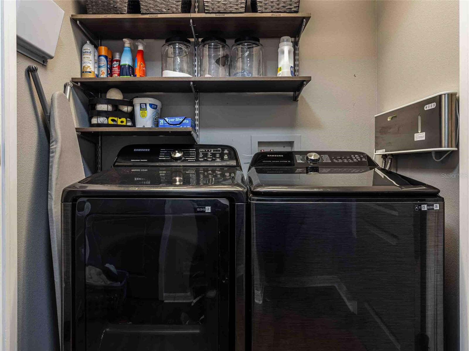 ARBOR GREEN TOWNHOMES REPLAT - Residential