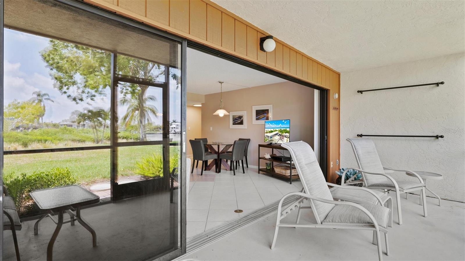 MIDNIGHT COVE II - Residential Lease