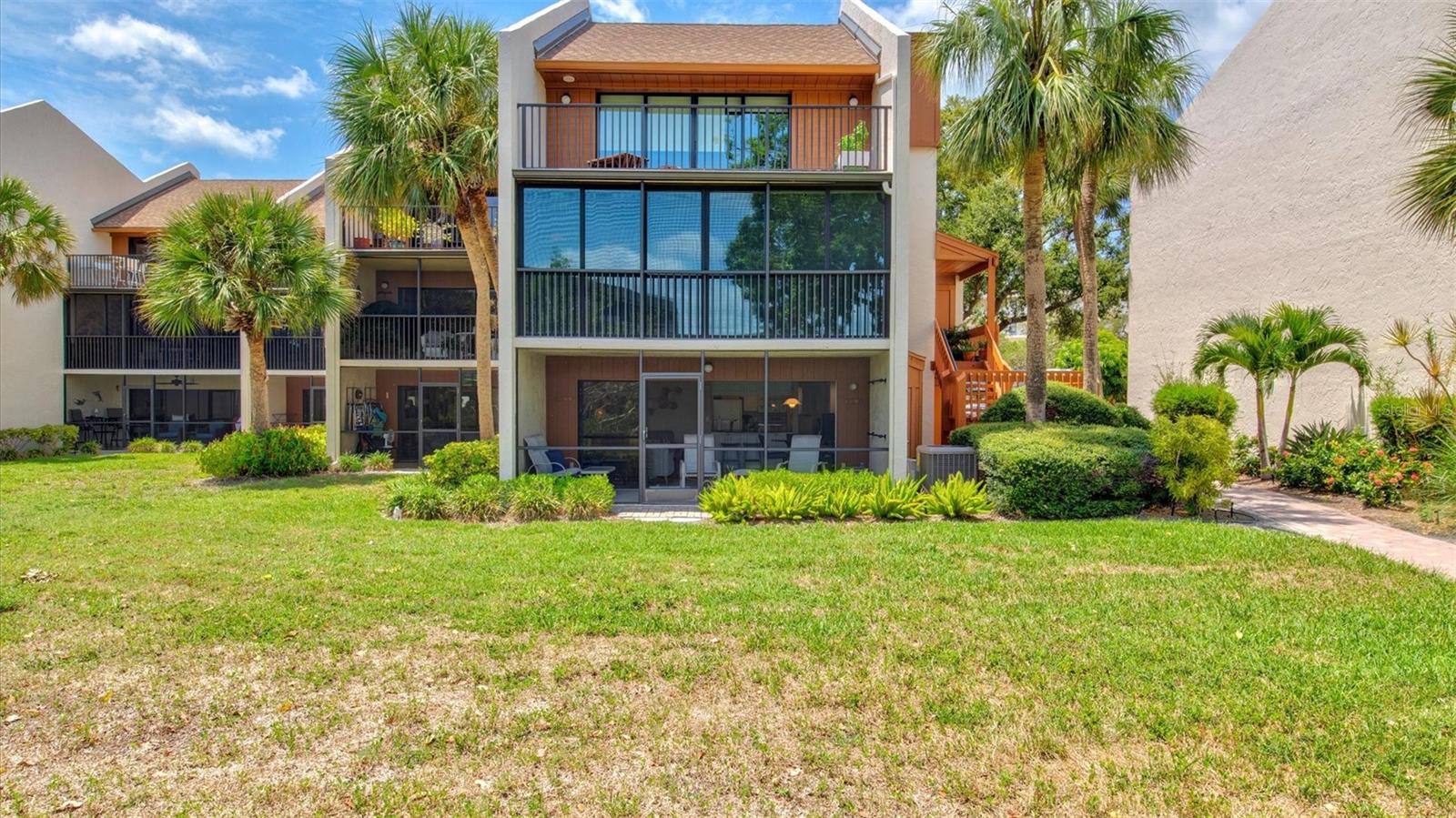 MIDNIGHT COVE II - Residential Lease