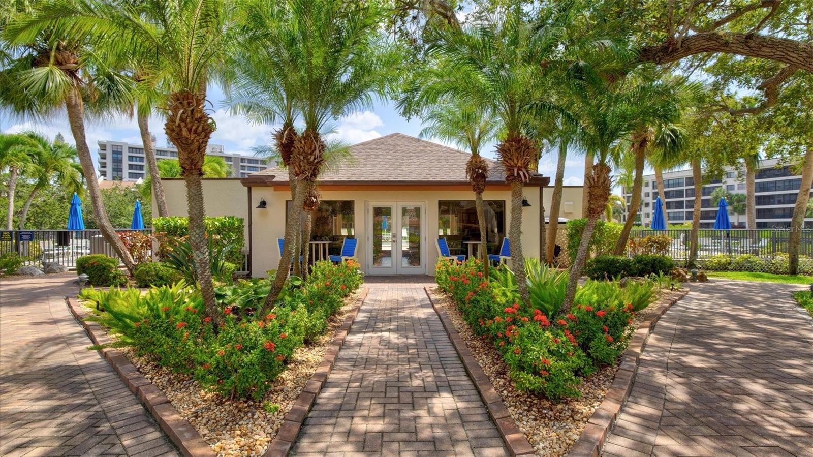 MIDNIGHT COVE II - Residential Lease