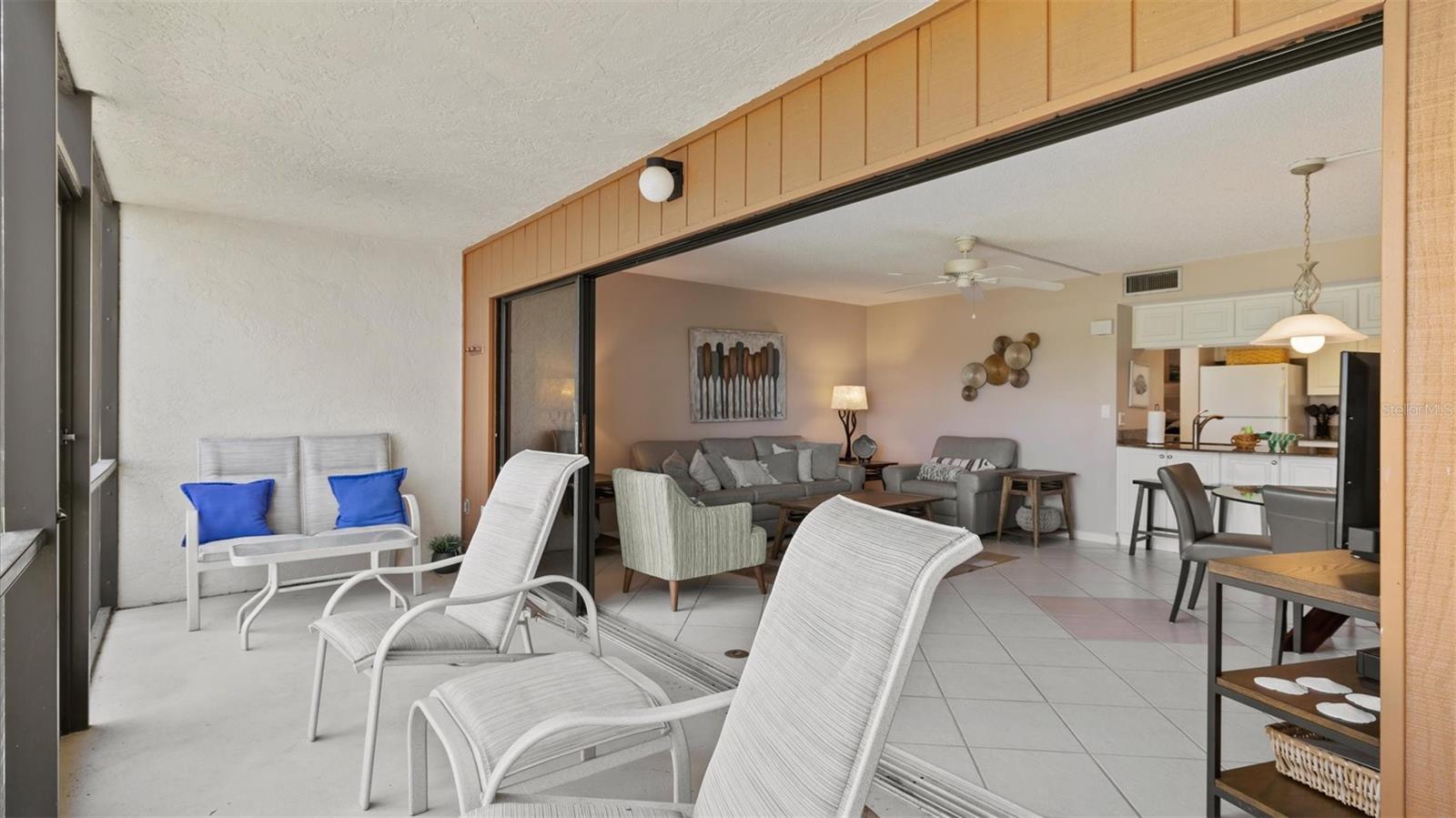 MIDNIGHT COVE II - Residential Lease