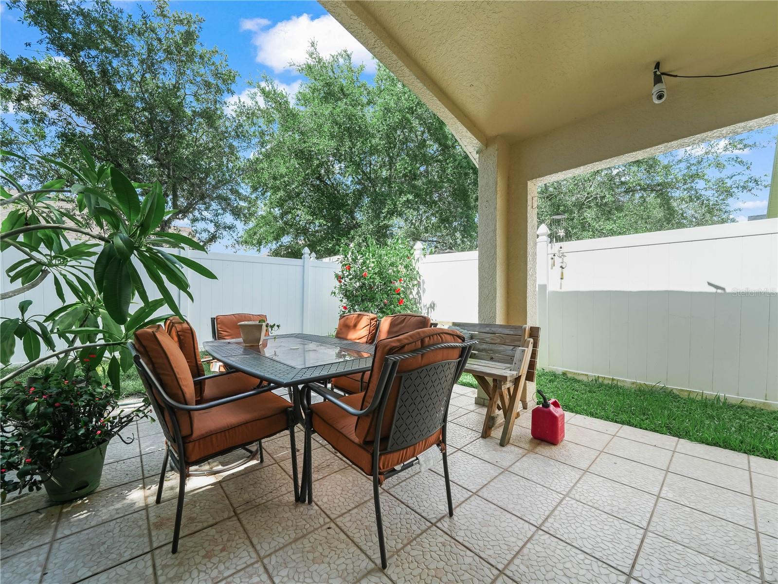 2538 CROWN RIDGE CIRCLE