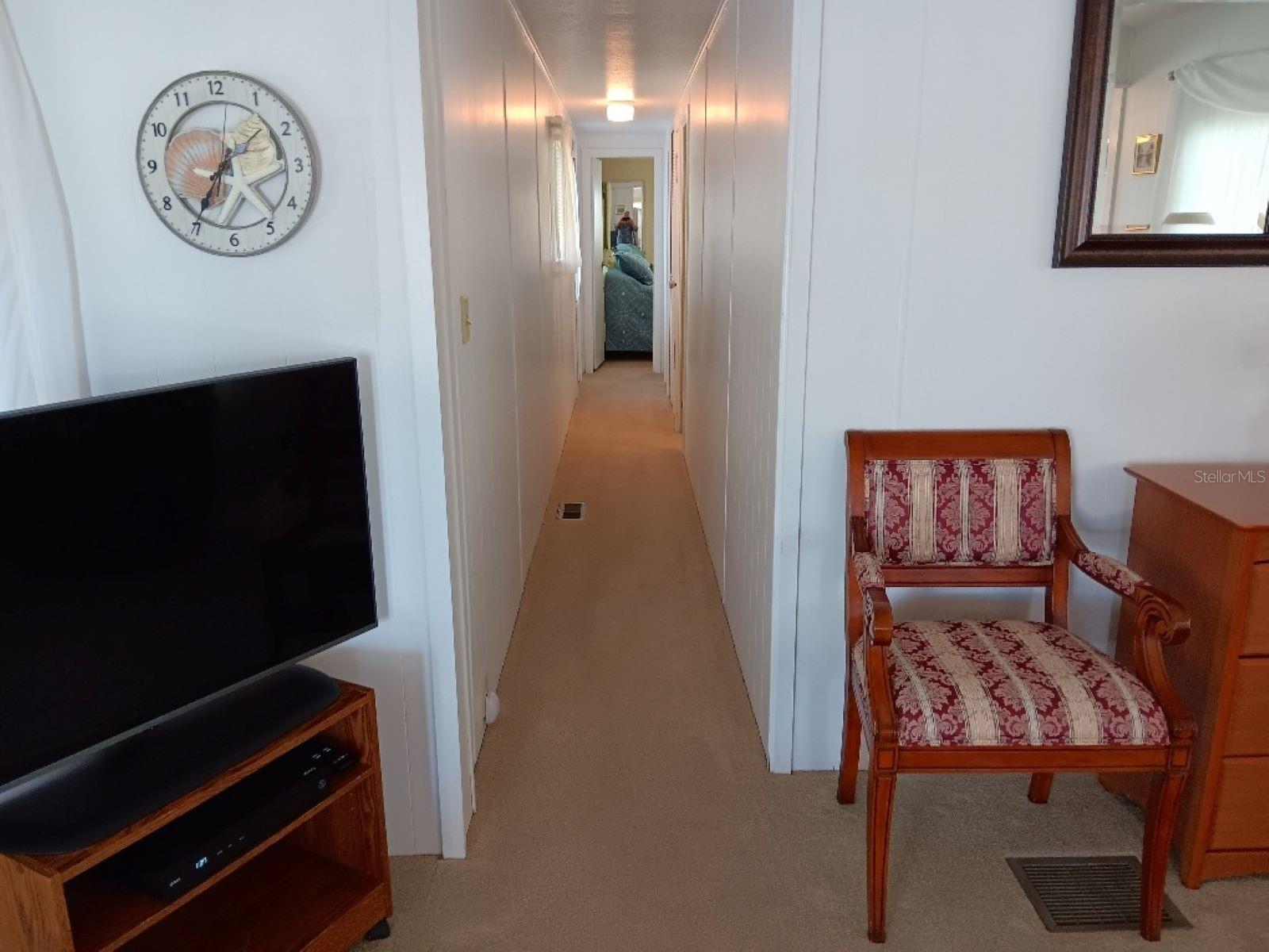 COUNTRY CLUB ESTATES - Residential