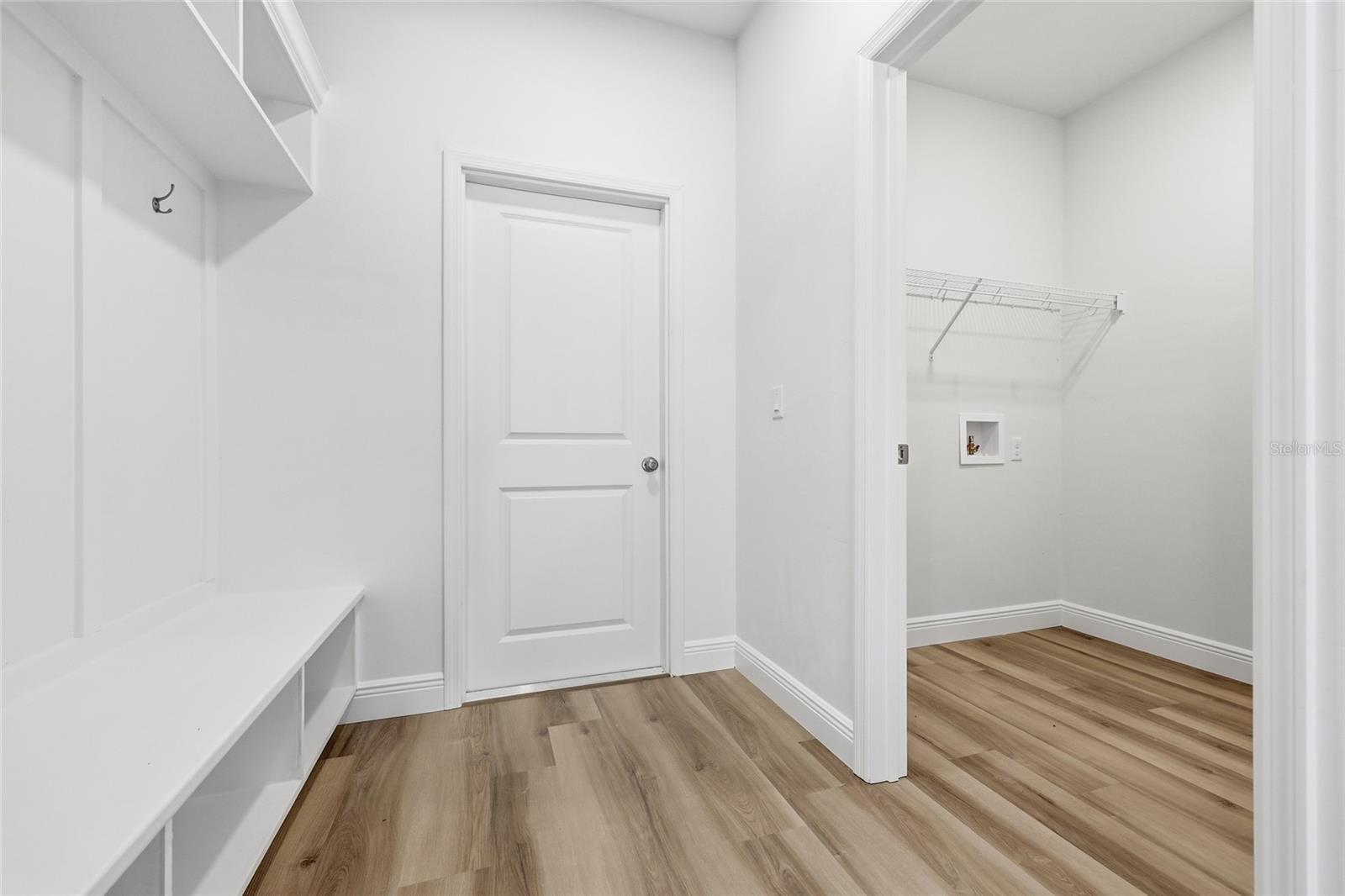 GRAND OAKS - Residential