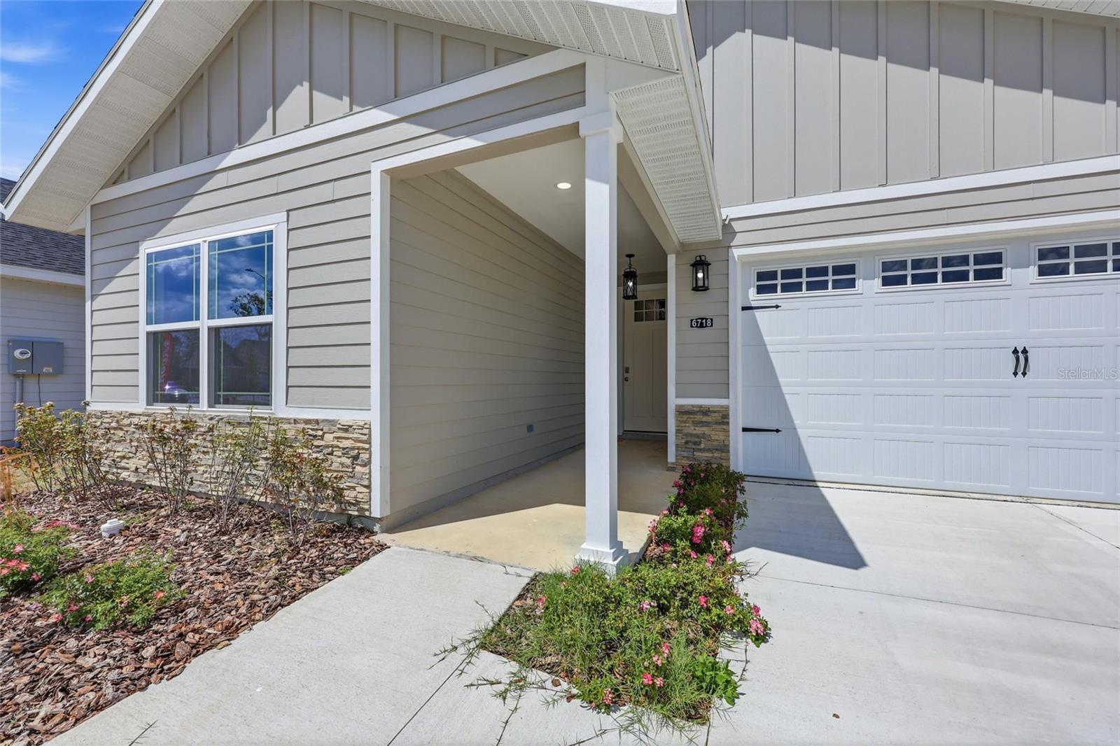 GRAND OAKS - Residential