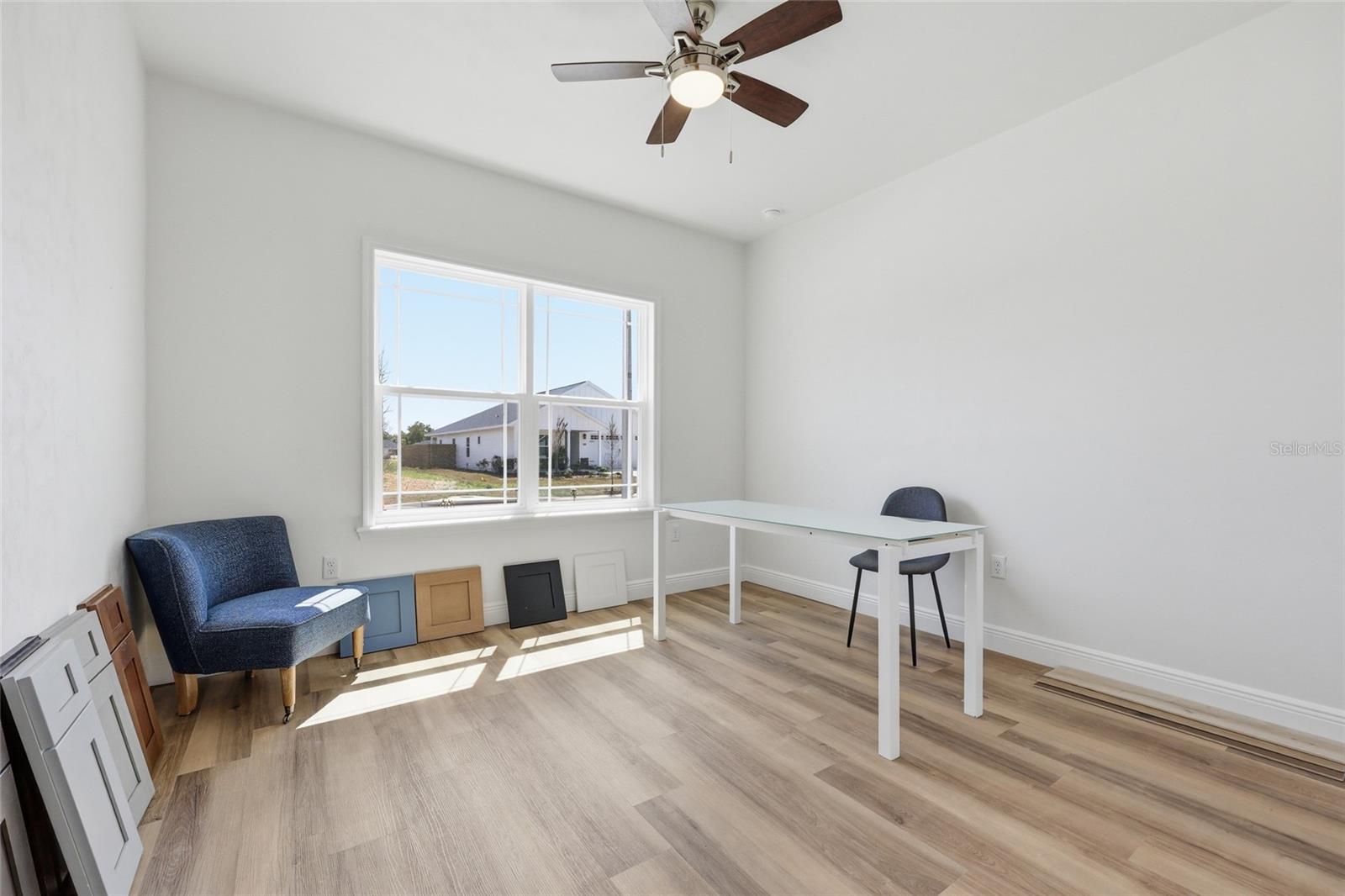 GRAND OAKS - Residential