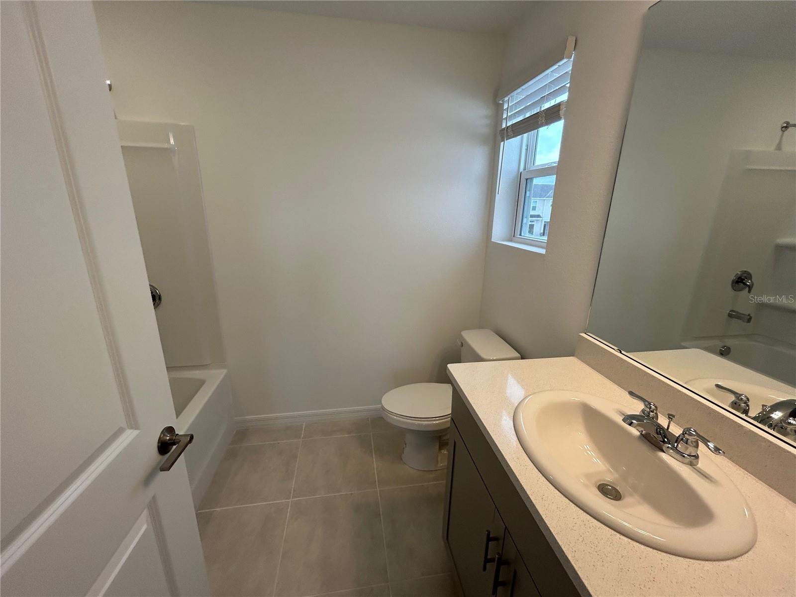 ARTISAN LAKES EDGESTONE NORTH PH I & II - Residential