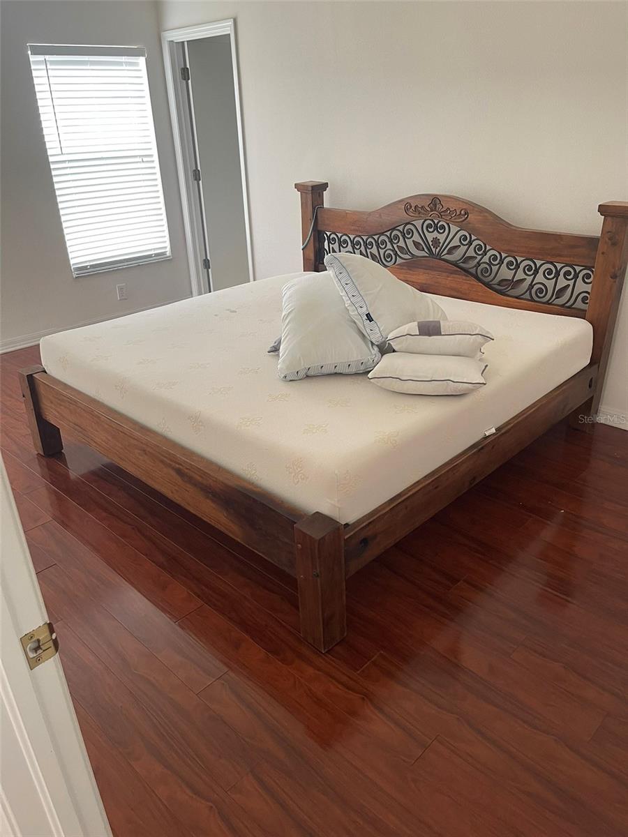 NORTHWOOD - Residential