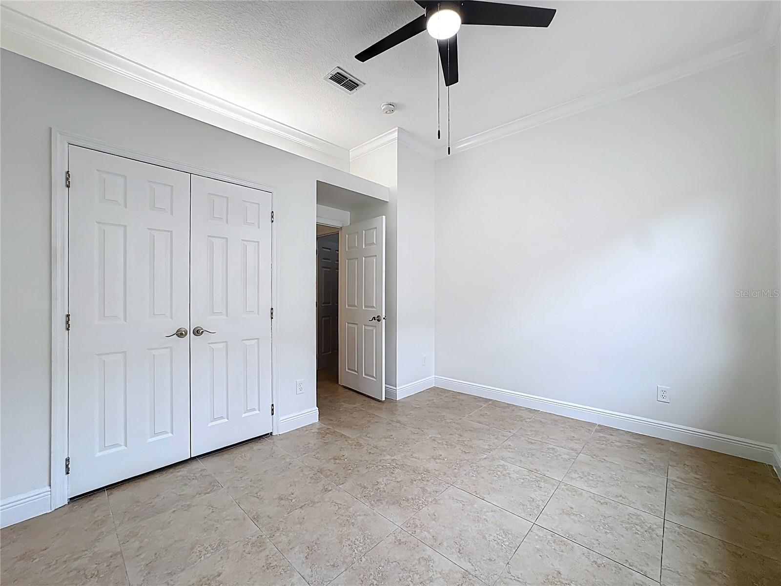 HUNTERS CREEK TR 135 PH 03 - Residential Lease