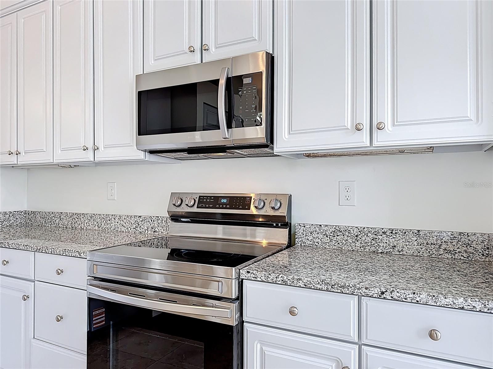 HUNTERS CREEK TR 135 PH 03 - Residential Lease