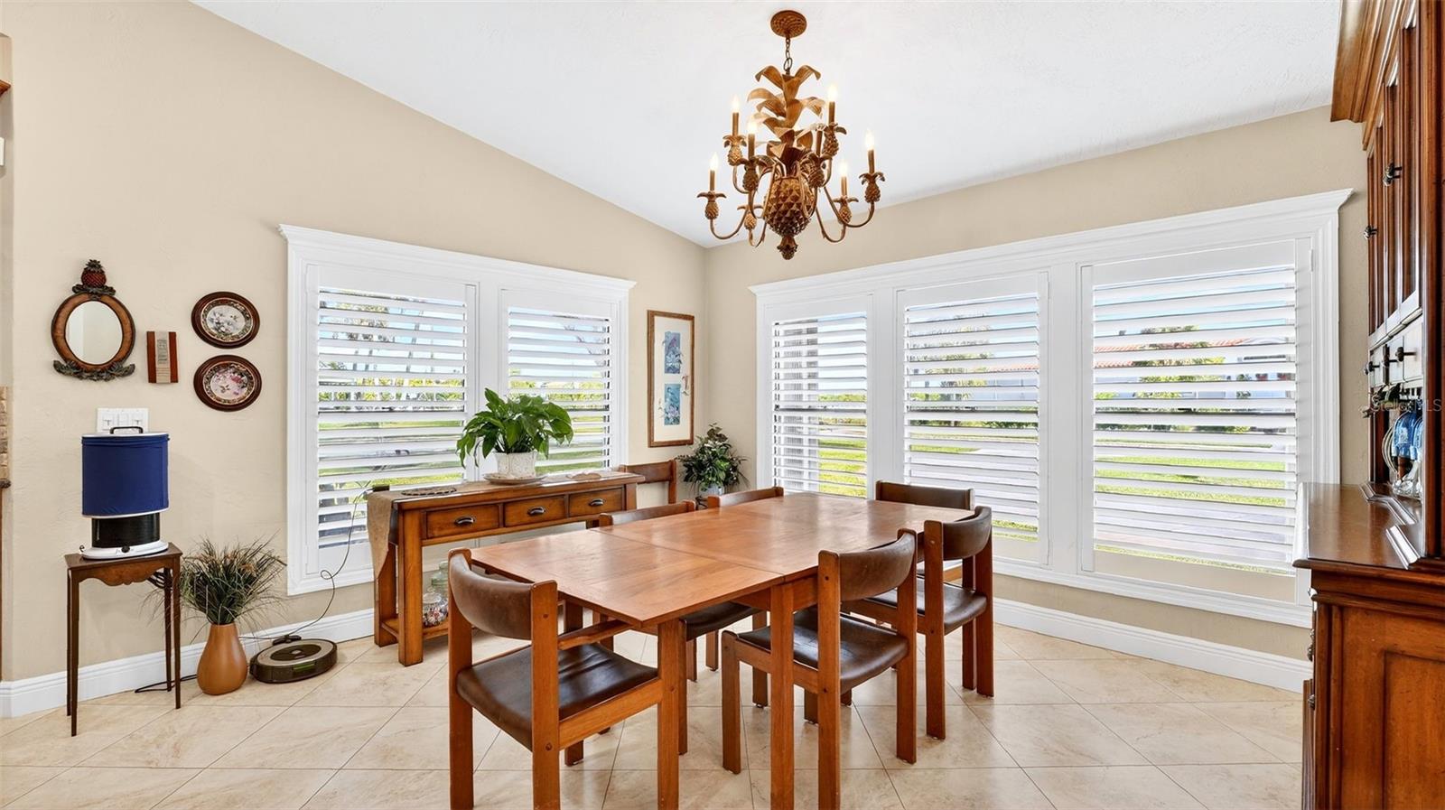 TURGOT TERRACE MENDALL HOMESTEAD - Residential