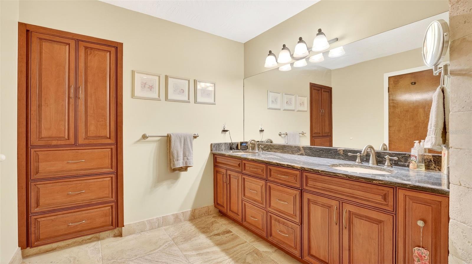 TURGOT TERRACE MENDALL HOMESTEAD - Residential