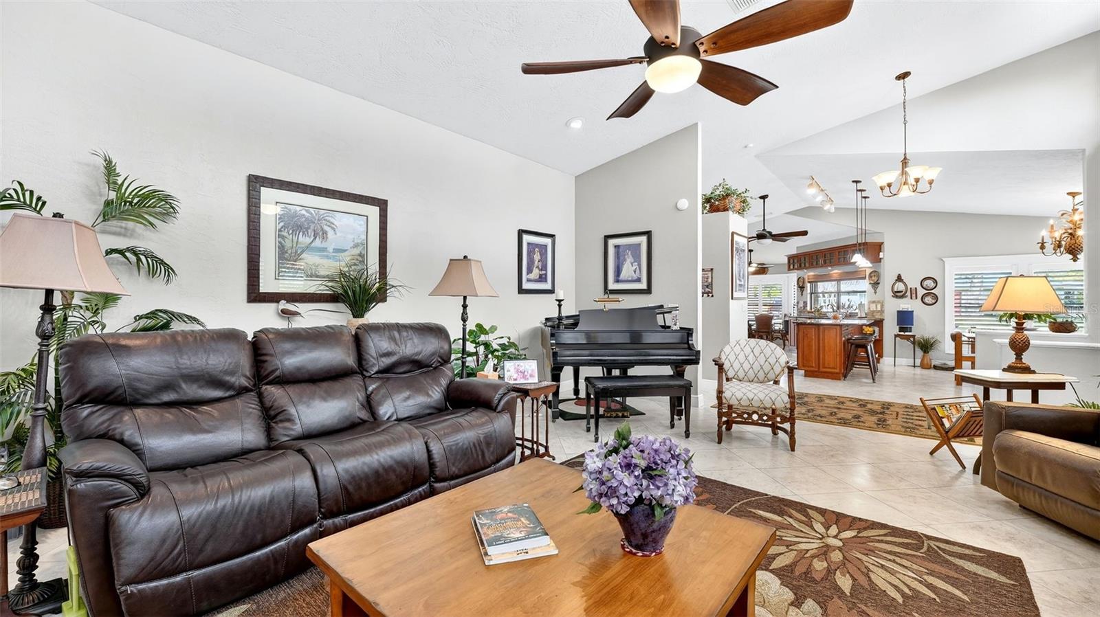 TURGOT TERRACE MENDALL HOMESTEAD - Residential