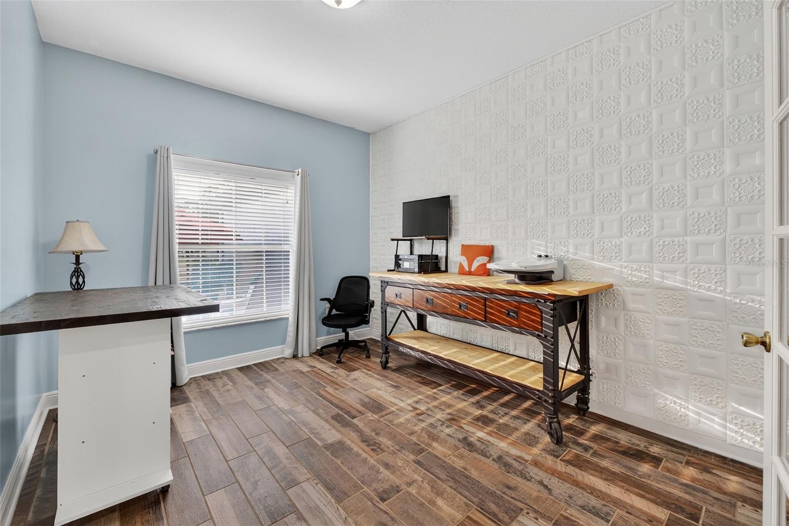 GARDNER OAKS - Residential