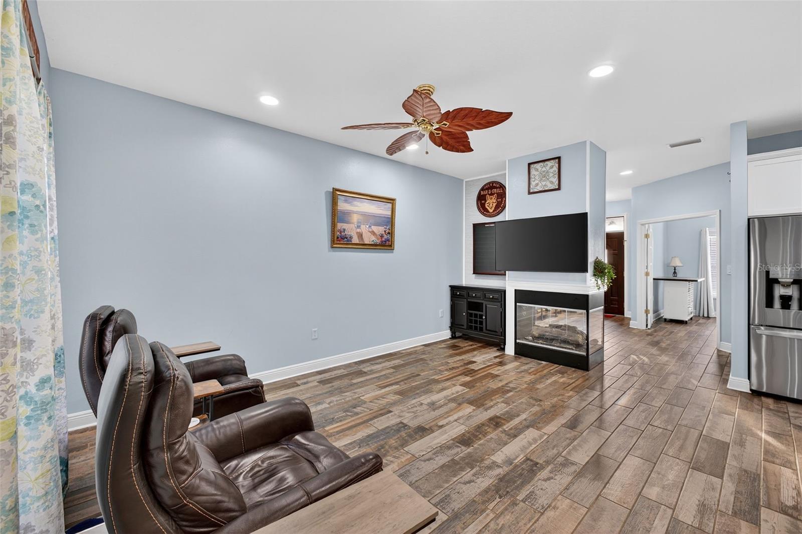 GARDNER OAKS - Residential