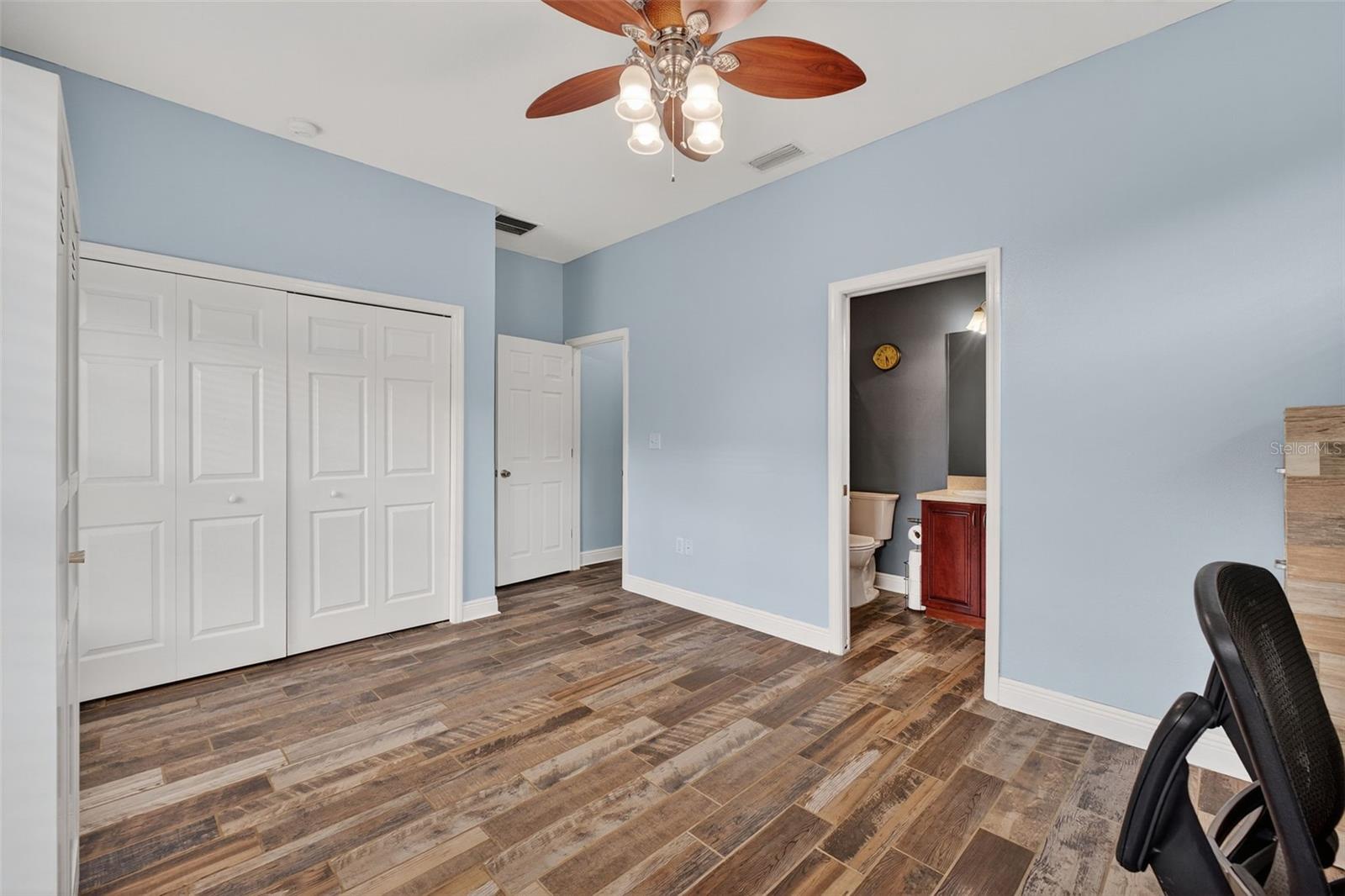 GARDNER OAKS - Residential