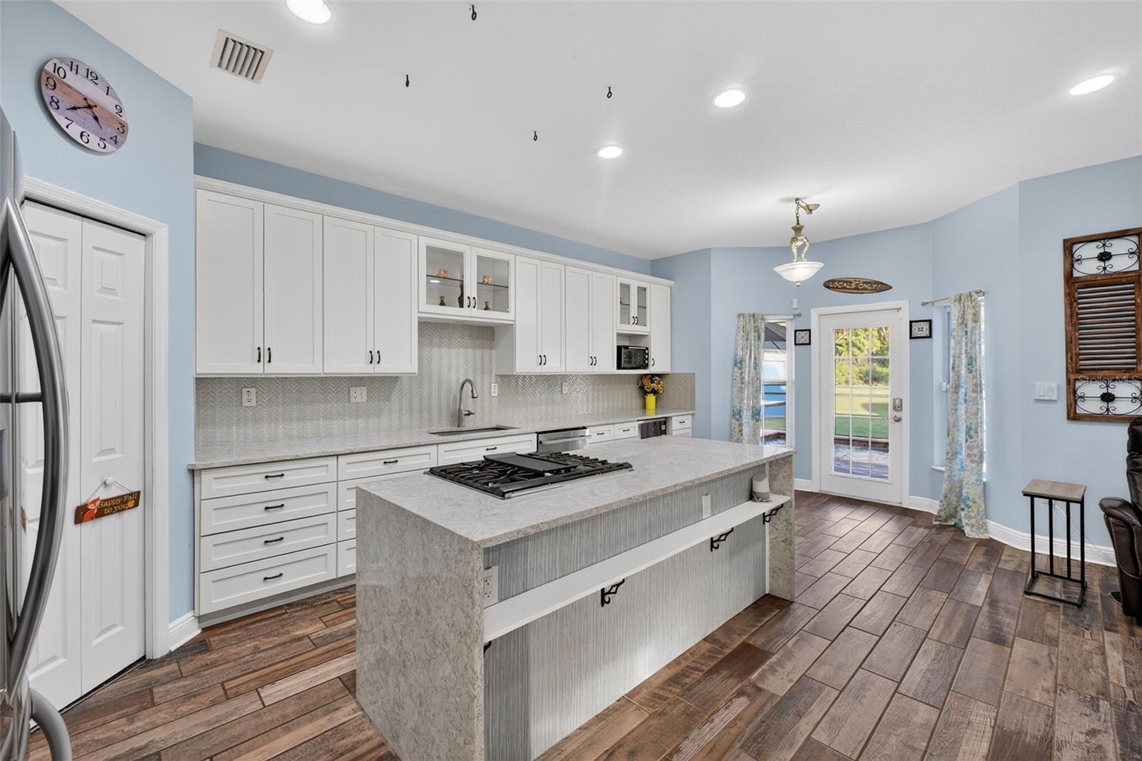 GARDNER OAKS - Residential