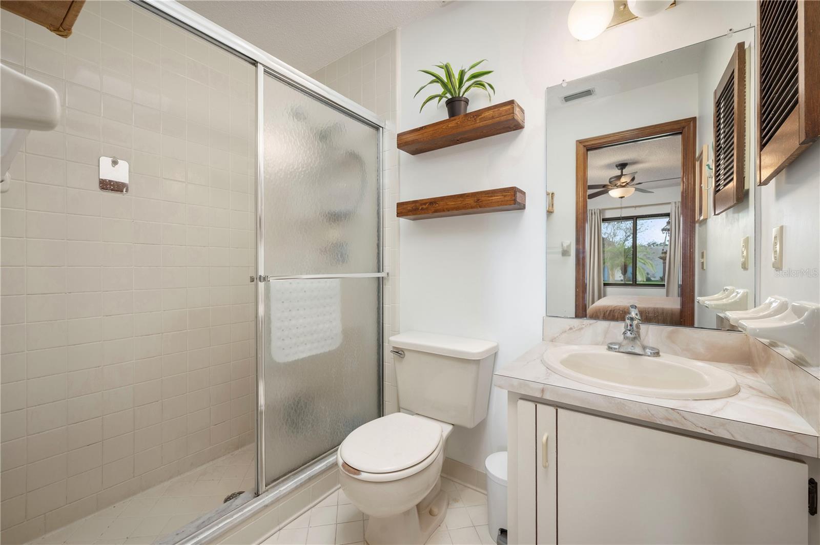 FLORIDA SHORES - Residential