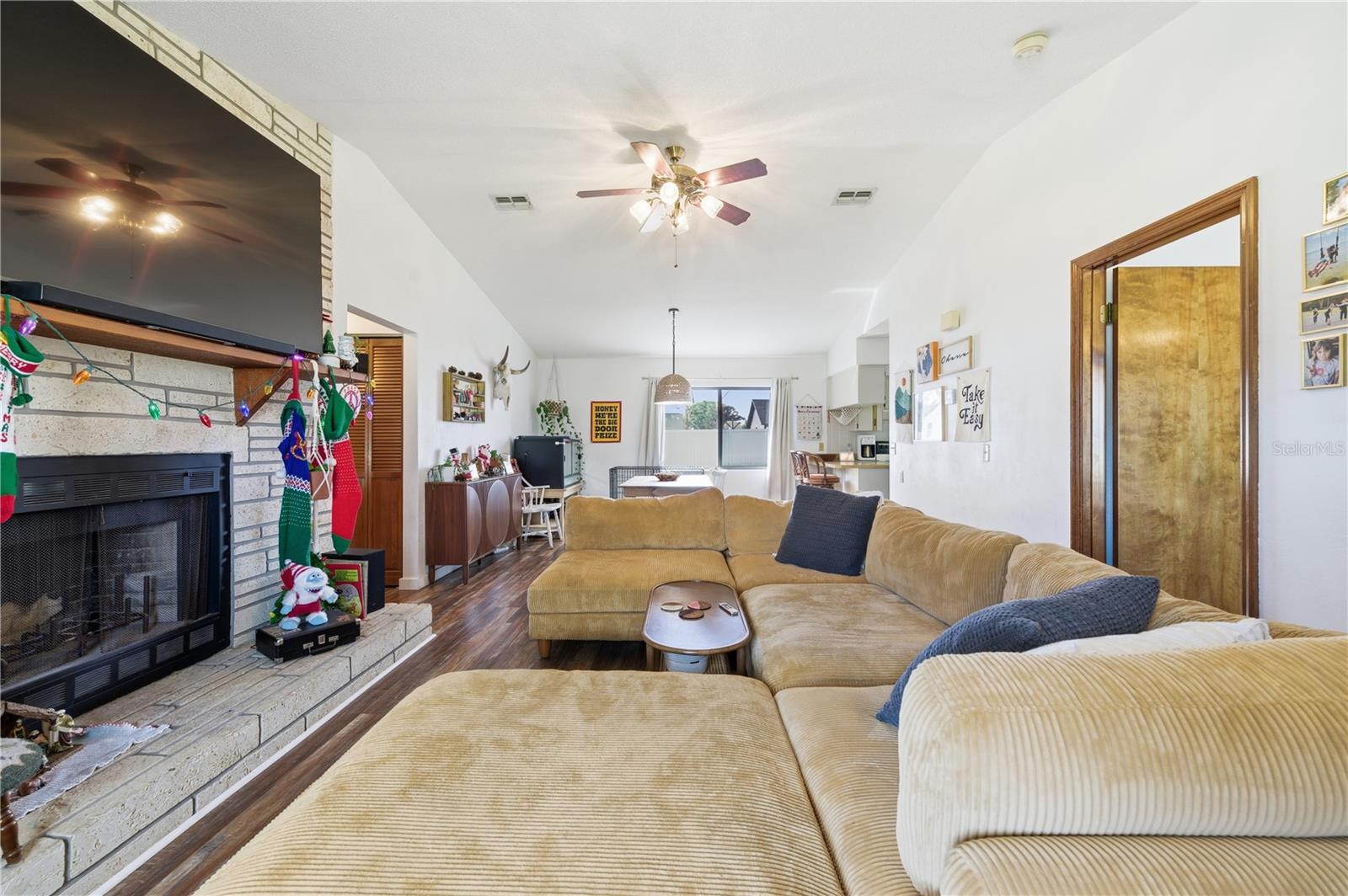 FLORIDA SHORES - Residential