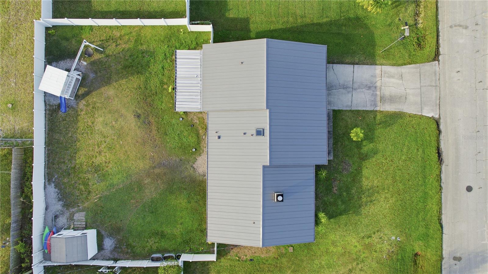 FLORIDA SHORES - Residential